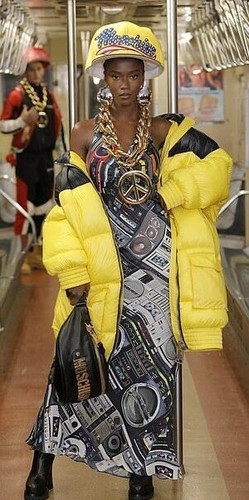 Aw20 moschino couture jeremy - couture,